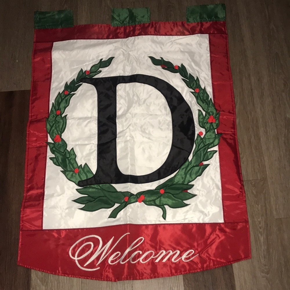 EUC Christmas Letter “D” Outdoor Flag